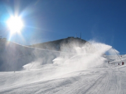 Dall’Aduc i consigli per l’utilizzo di creme solari in montagna