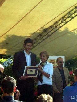 Andrea Ranocchia riceve il Premio Picchi di Casciana Terme