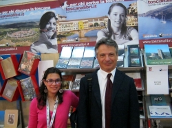 Salone del Libro di Torino, Mussari in visita allo stand di Toscanalibri.it