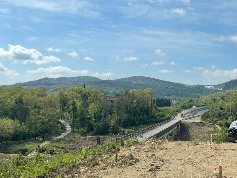 Diciassette chilometri per terminare il raddoppio della Siena-Grosseto: nel 2026 la conclusione