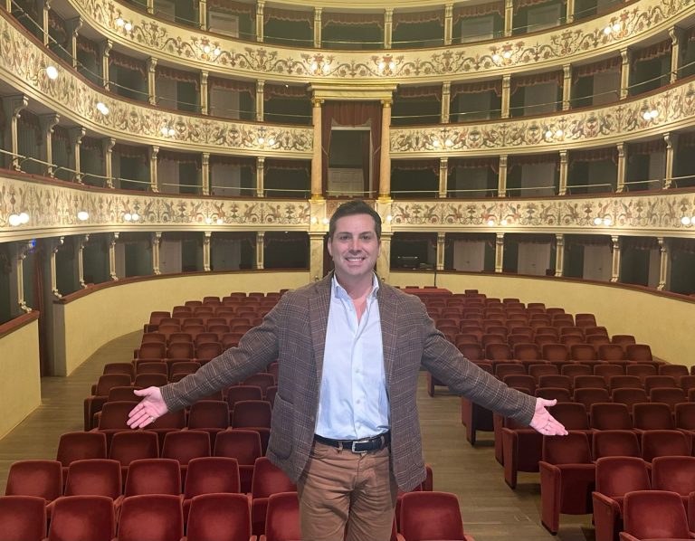 Con Aladin si apre la stagione dei Teatri di Siena: la prima del direttore Vincenzo Bocciarelli