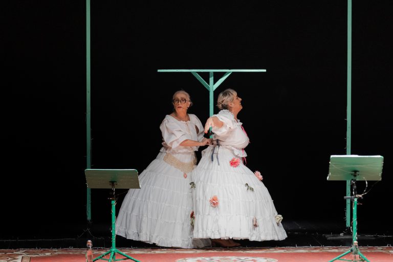 Piccole donne crescono? Anna Meacci, Daniela Morozzi, Chiara Riondino al Teatro Corsini