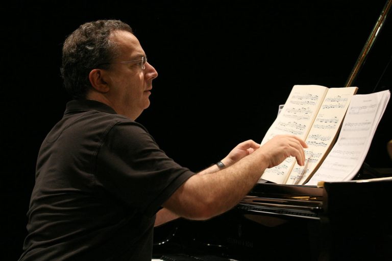 ‘Uri Caine – Change! Variazioni e improvvisazione al pianoforte’: il 4 dicembre in concerto